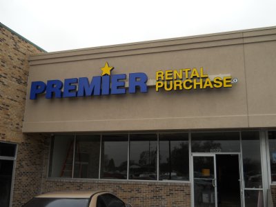 COOP | * A Day Thrifting in Omaha